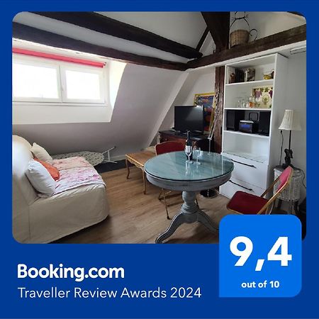 Appartement Coeur De Paris Avec Vue Sur Les Toits 外观 照片